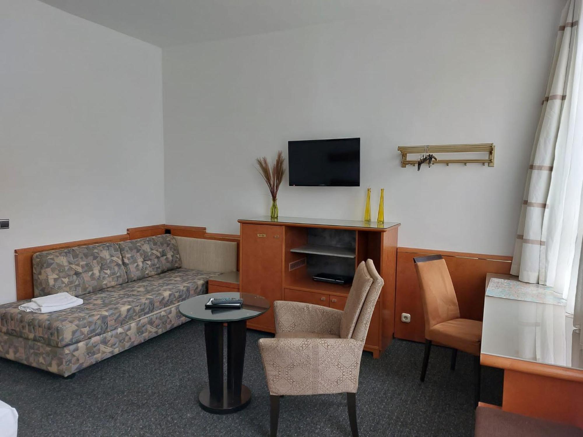 Gaestezimmer Gasthof Becker Hotel Wulfrath Exterior foto